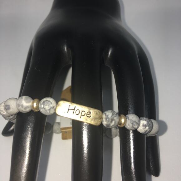 Etched "Hope" Inspirational Beaded Bracelet Stretch - Jet - Picture 4 of 8